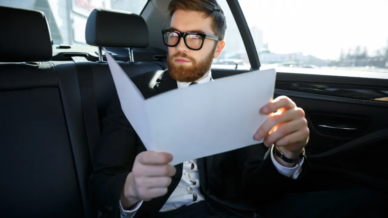 Fala mandatów dla kierowców – brak płatności może skończyć się interwencją komornika!