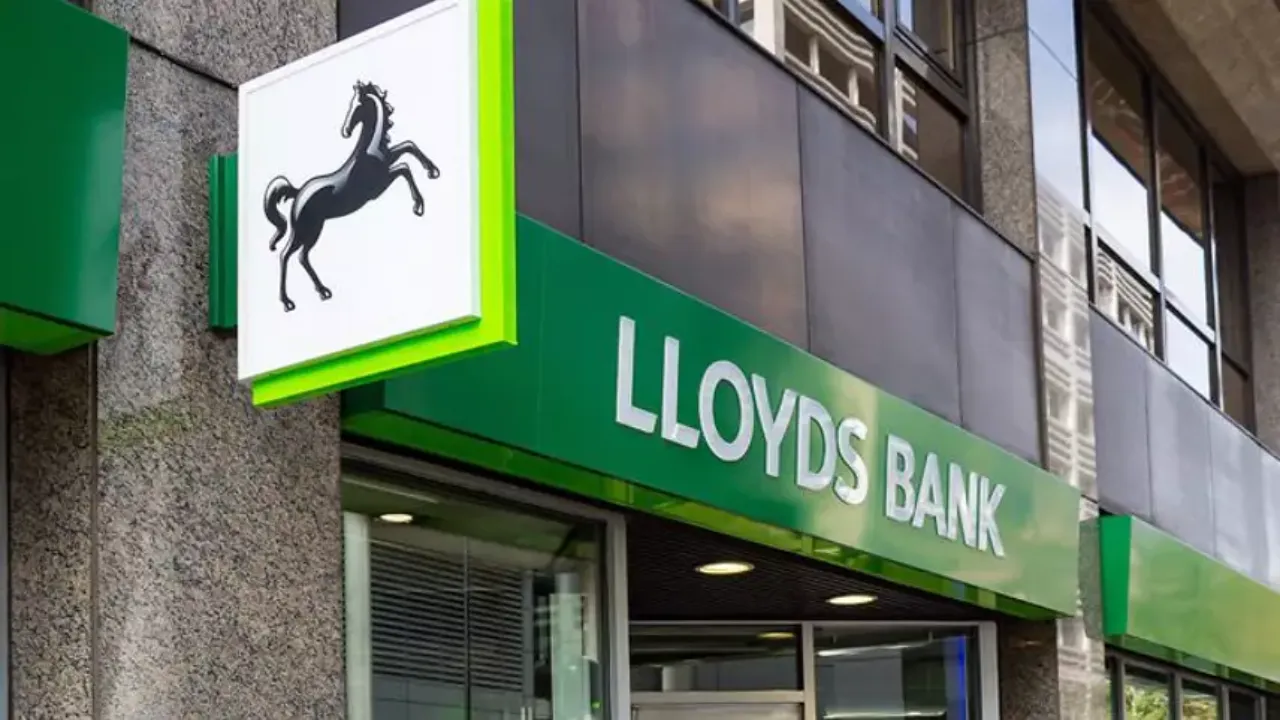 Lloyds Banking Group ogłasza zamknięcie 190 oddziałów w całej Wielkiej Brytanii